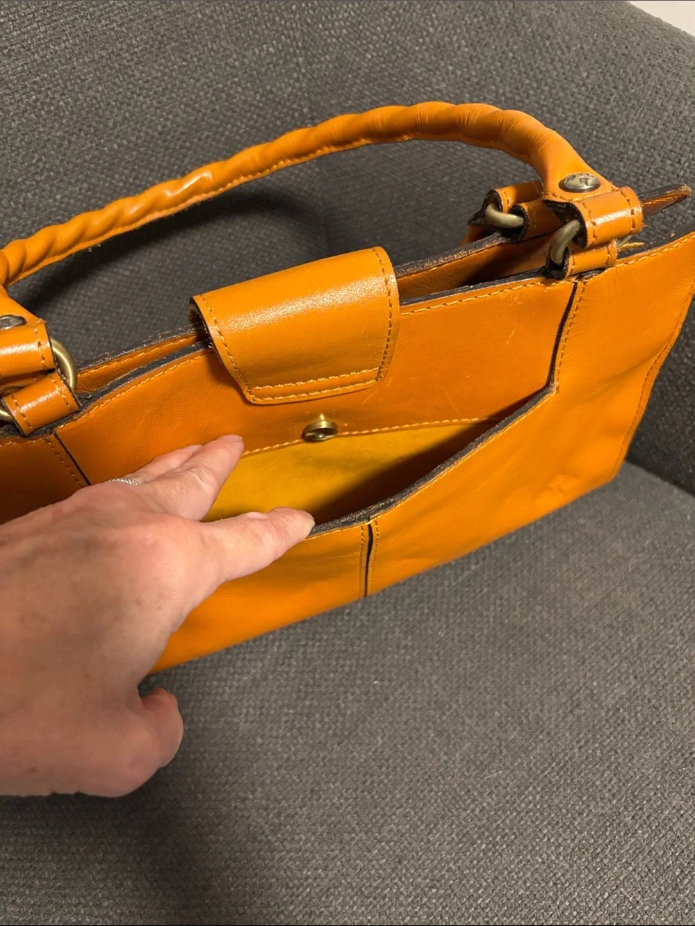 Patricia Nash Rosina leather bag